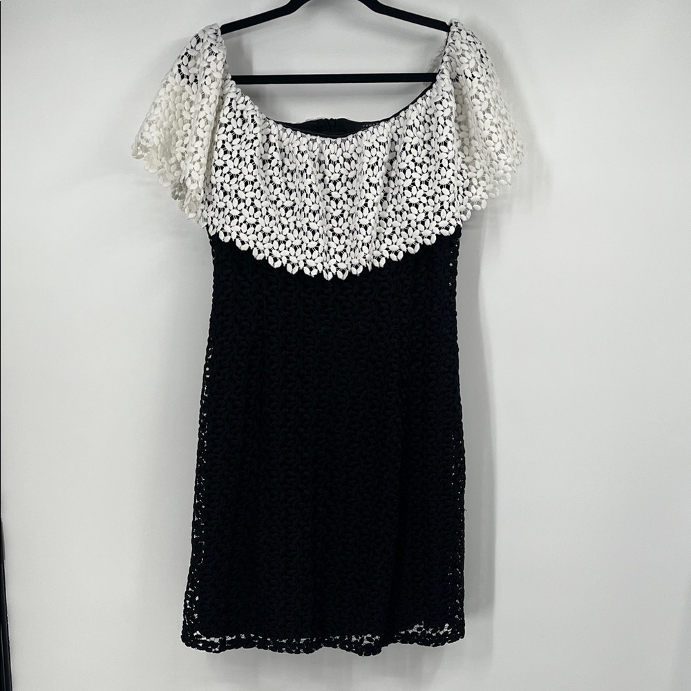 Tahari Arthur S Levine Black and White Lace Off the Shoulder Dress Size 12